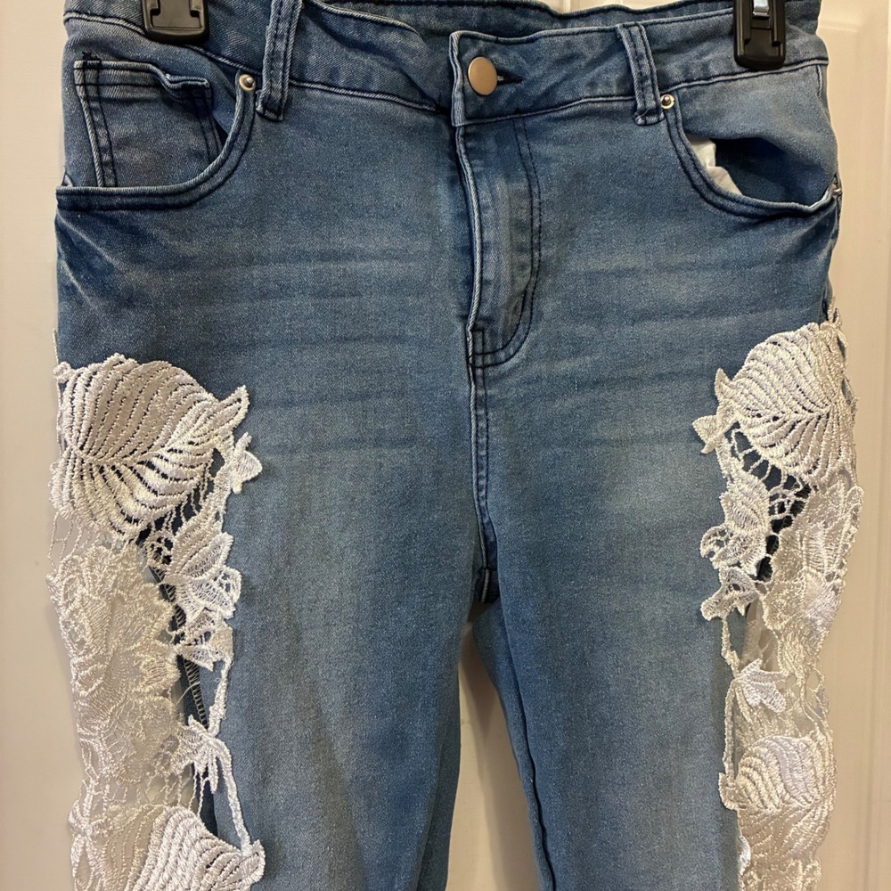 Sheilay Coquette Denim Jeans Large Lace Trim Skinny Leg Crop Blue 27 inch